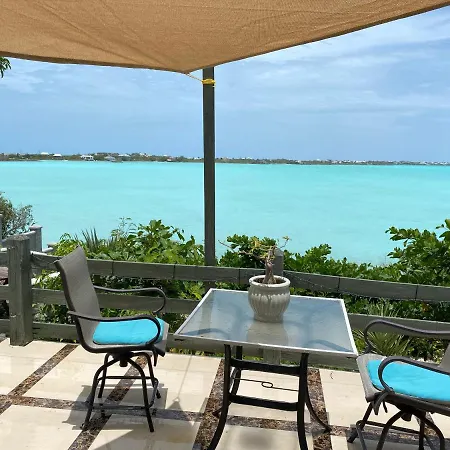 Waterfront Home In The Providenciales
